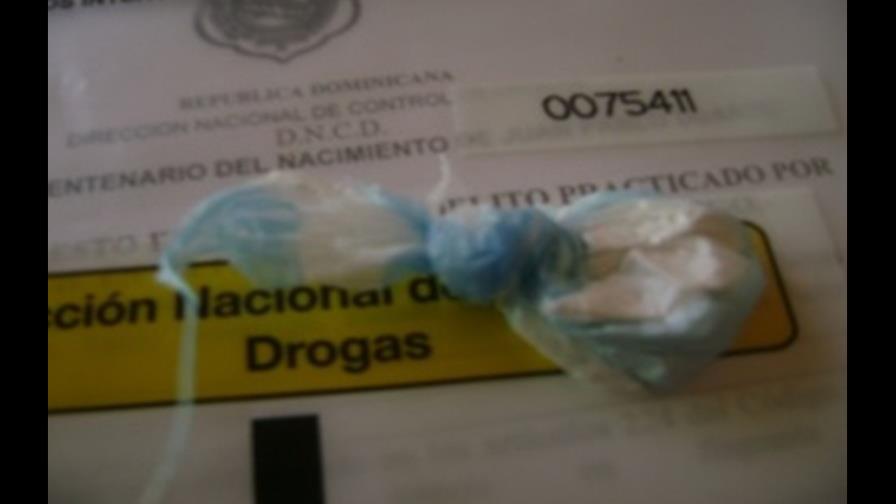 Apresan hombre acusado de vender droga en la avenida 27 de Febrero