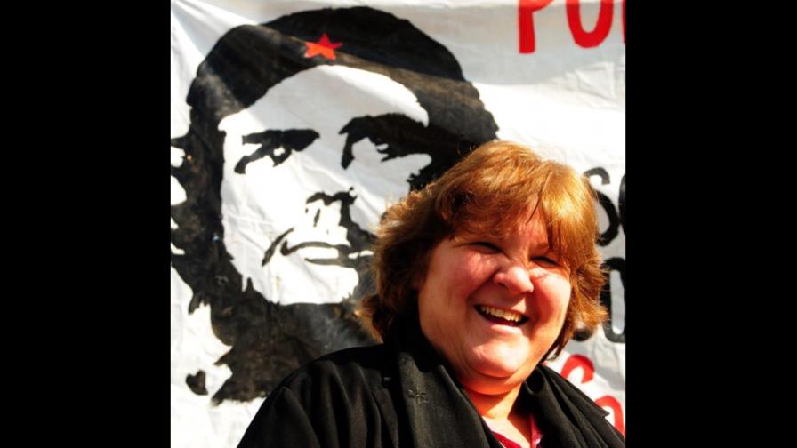 Hija del Che dice que Venezuela no está preparada para valorar el chavismo