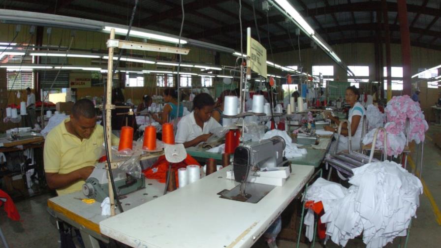 Empresas zona franca ofertan 3,858 empleos Empresas zona franca ofertan 3,858 empleos