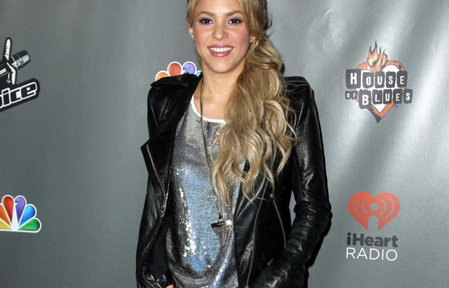 Shakira gana demanda de Antonio de la Rúa