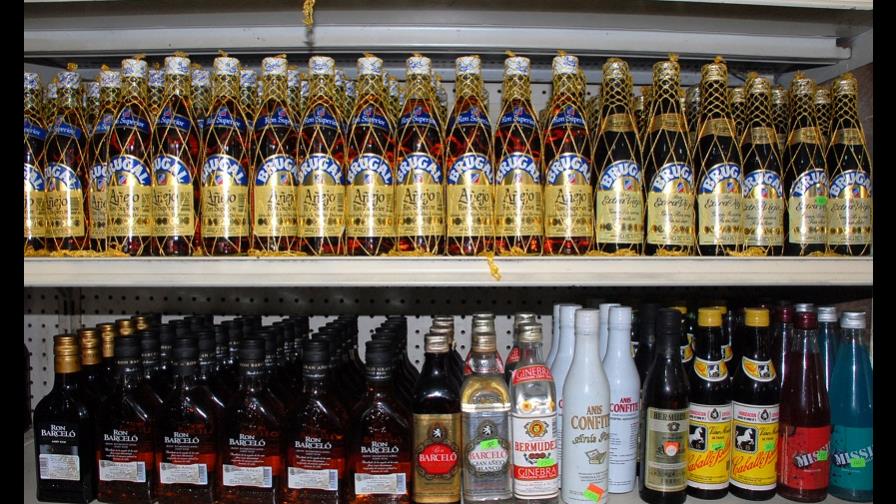 Yazoo exporta un millón cajas de ron; recibe certificación Yazoo exporta un millón cajas de ron; recibe certificación