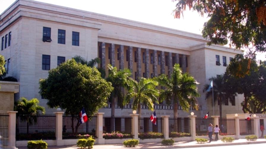 Educación elimina pago a los estudiantes de Prepara