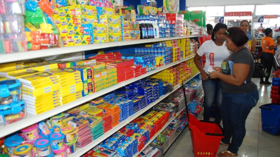Comienza a reactivarse compra útiles escolares Comienza a reactivarse compra útiles escolares