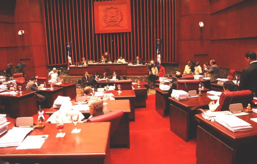 Poder Ejecutivo somete al Senado proyecto de Presupuesto Complementario de 2013