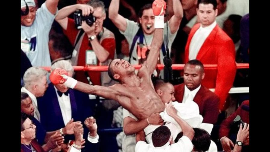 Félix Trinidad exaltado al Salón de la Fama del boxeo