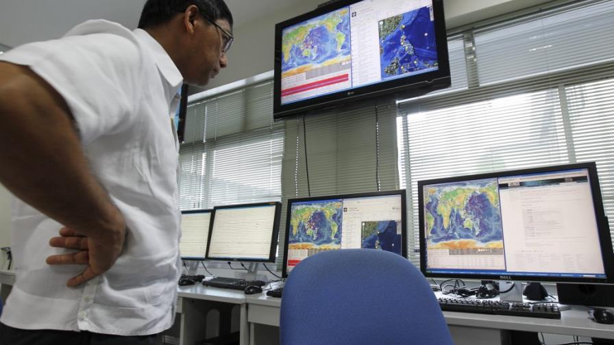 Un tsunami mata cinco personas y destruye tres aldeas en las Islas Salomón