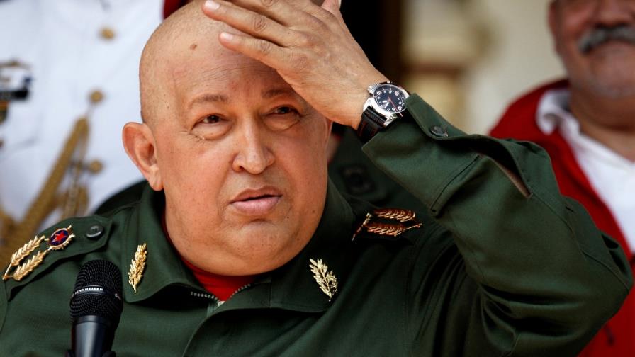 Danilo Medina asistirá al funeral de Hugo Chávez; decreta tres días de duelo Danilo Medina asistirá al funeral de Hugo Chávez; decreta tres días de duelo