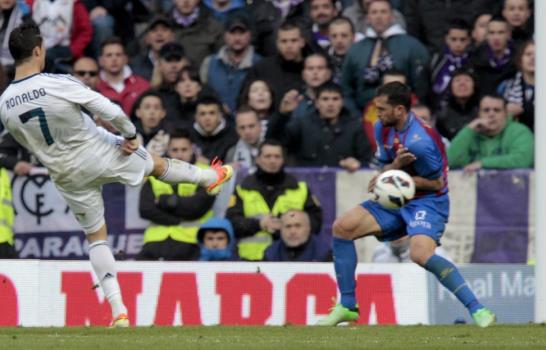 Higuaín lidera la remontada del Madrid