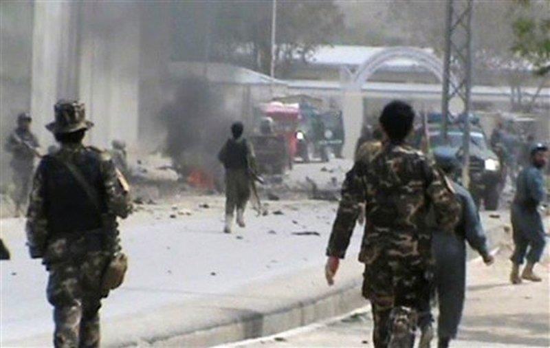 Kerry confirma muerte de dos funcionarios y tres soldados de EEUU en Afganistán