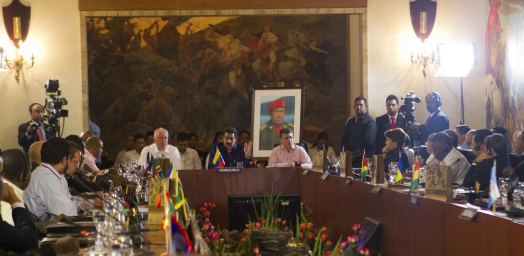 Maduro confirma la incorporación plena a Petrocaribe de Honduras y Guatemala