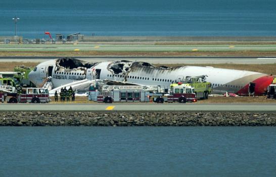 Boeing 777 se estrella en aeropuerto de San Francisco