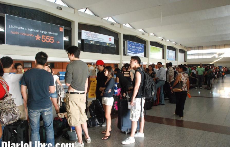 Las líneas aéreas se quejan por los aumentos de tarifas y de las deficiencias en los aeropuertos
