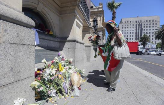 Sudáfrica comienza su duelo festivo por Nelson Mandela