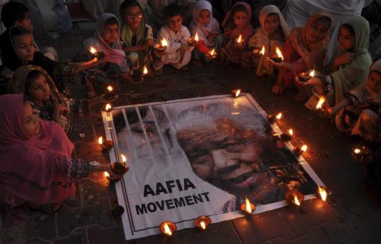 Sudáfrica comienza su duelo festivo por Nelson Mandela