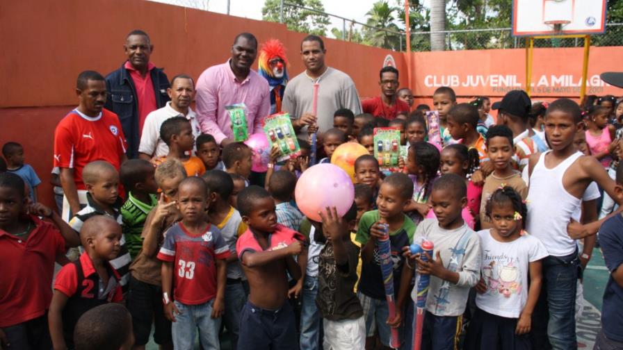 Miderec llevó alegría niños de La Barquita