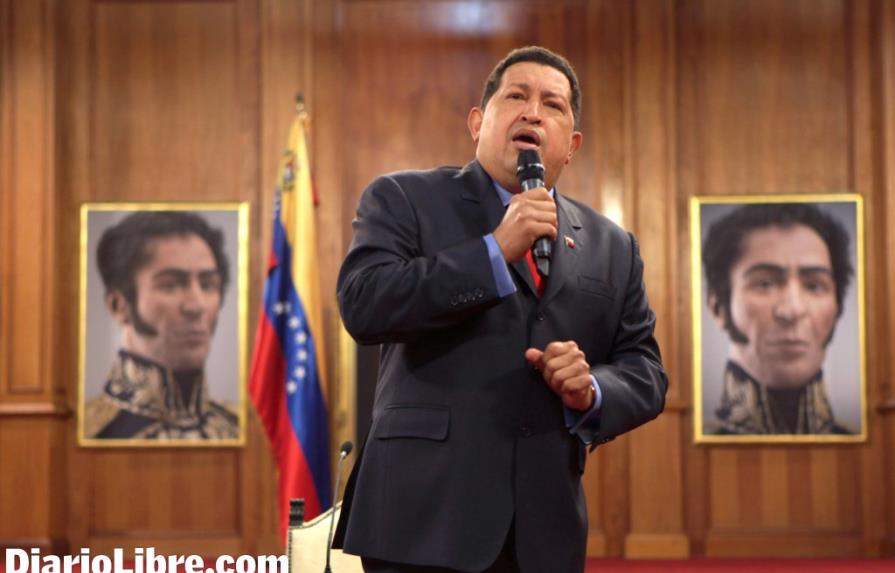 Sin Chávez, precios petróleo siguen igual