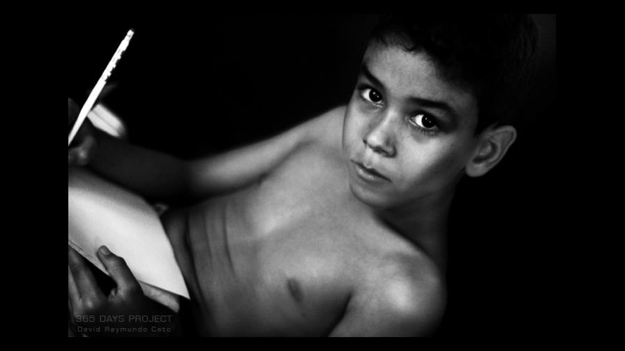 Dos Mundos, fotografías de Dominicana y Guatemala