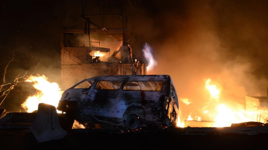 Al menos 18 muertos y 36 heridos en explosión de camión cisterna en México