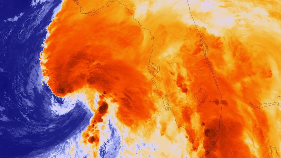 La tormenta tropical Andrea toca tierra en la costa noroeste de Florida