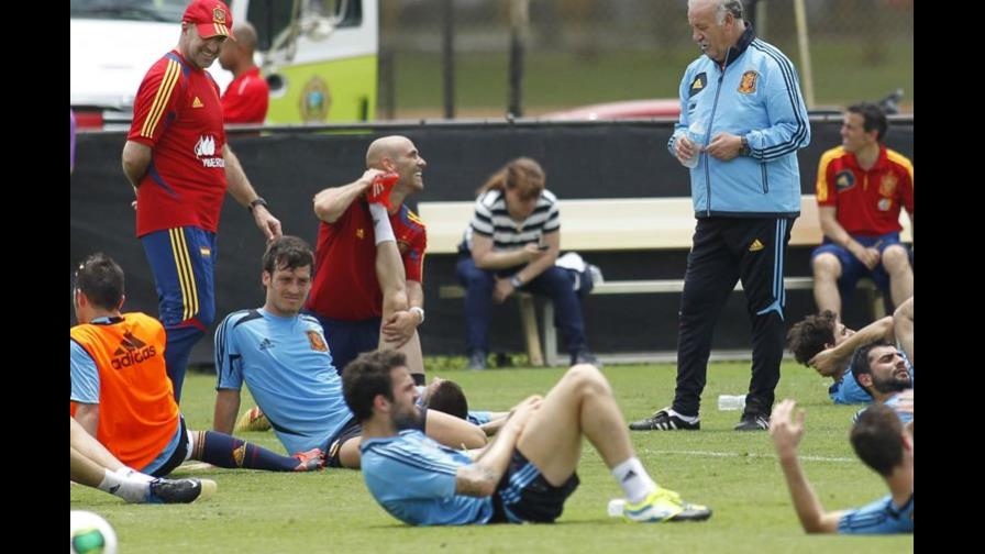 España inicia el viaje hacia el único gran título que no posee