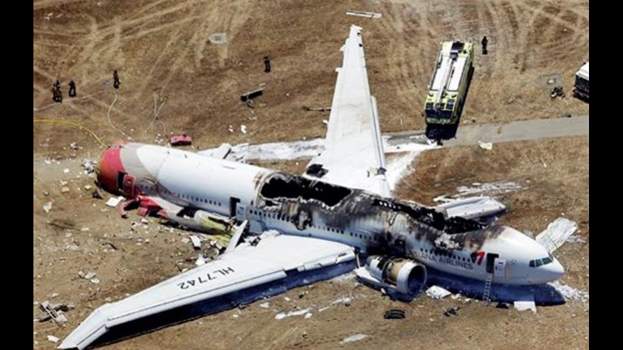 Choque de avión en aeropuerto San Francisco, California, deja dos muertos Choque de avión en aeropuerto San Francisco, California, deja dos muertos