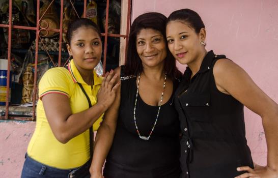 Quisqueya aprende con ellos