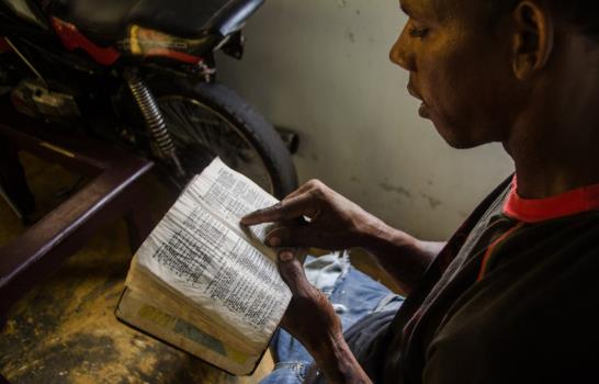 Quisqueya aprende con ellos