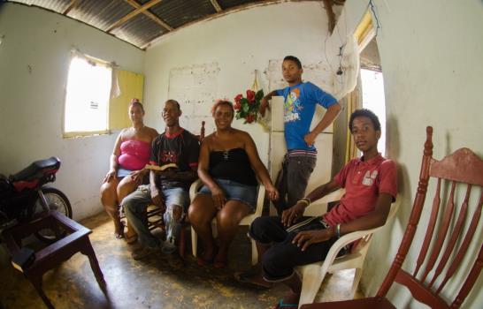 Quisqueya aprende con ellos