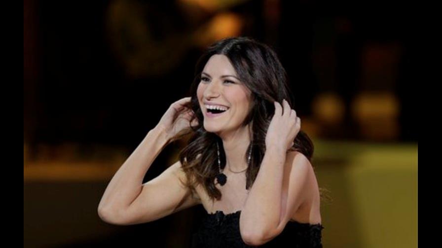 Laura Pausini se siente fortalecida por maternidad