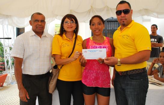 Pichardo y Díaz conquistan VII Maratón de atletismo San Francisco-Tenares-San Francisco