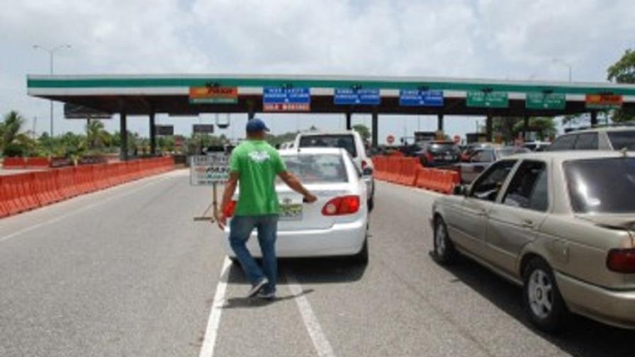 El Gobierno mantendrá la administración del peaje de Las Américas El Gobierno mantendrá la administración del peaje de Las Américas