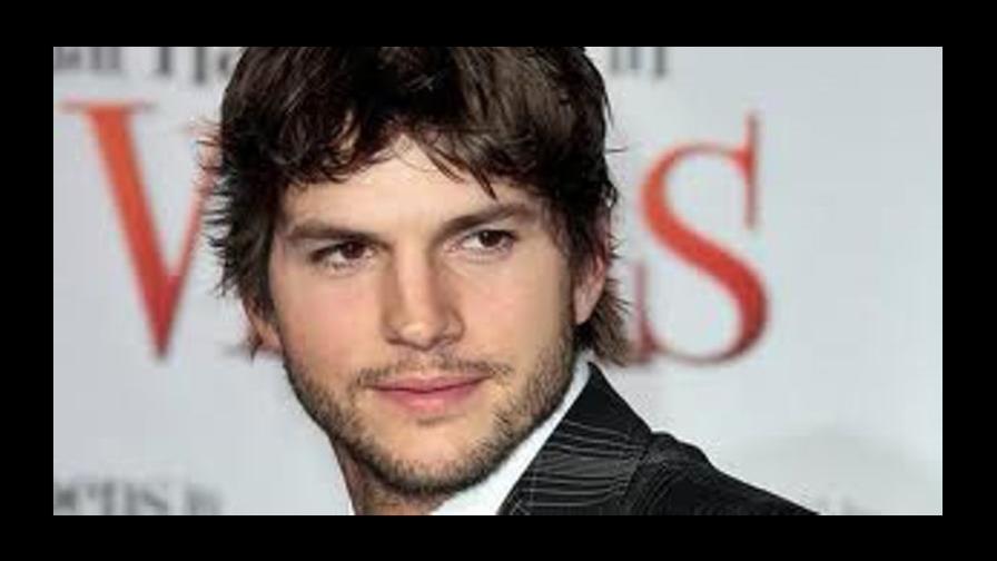Juzgarán a niño de 12 años por broma telefónica al actor Ashton Kutcher