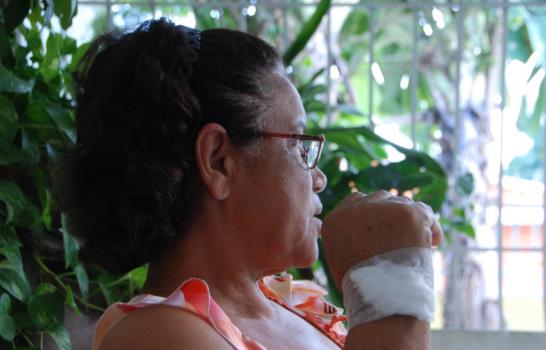 Una mujer que enaltece su Día