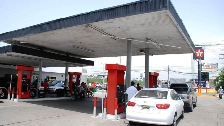 Precios de los combustibles sin variación por segunda semana consecutiva