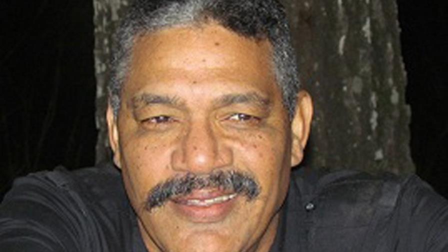 René Rodríguez Soriano pondrá a circular el libro Solo de Flauta