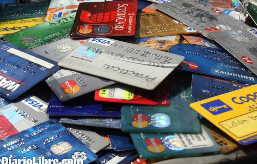 El 53% de las quejas que recibe la SB son por tarjetas de crédito