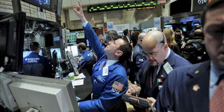 El Dow Jones acaba por encima de 15.000 puntos por primera vez en su historia