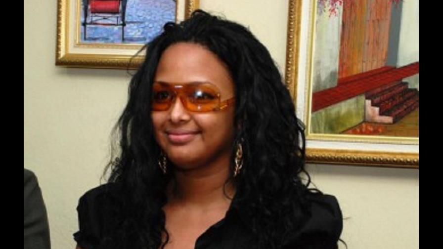 Sharmín Díaz acusa a Venya Carolina de querer agredirla Sharmín Díaz acusa a Venya Carolina de querer agredirla