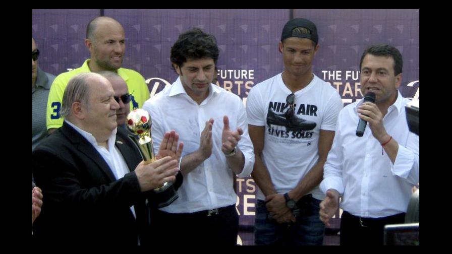 Cristiano Ronaldo jugará hasta su retiro con el Real Madrid