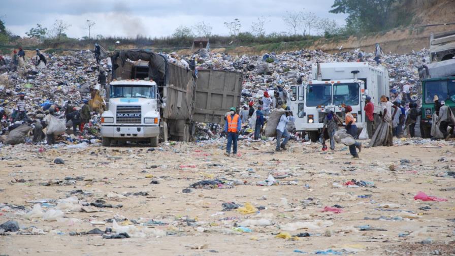 Vertedero Duquesa empieza sus operaciones 24 horas Vertedero Duquesa empieza sus operaciones 24 horas