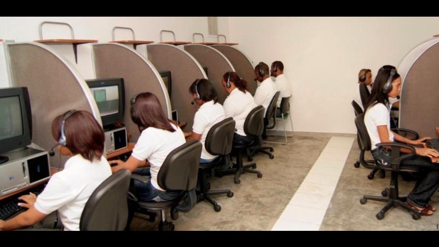 Realizarán feria de empleos para call center