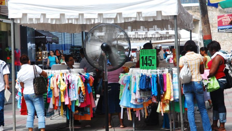 Ciudadanos y comerciantes, atentos a los billetes de RD$2,000 Ciudadanos y comerciantes, atentos a los billetes de RD$2,000