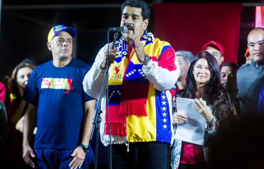 El chavismo gana las municipales de Venezuela y Maduro su reválida