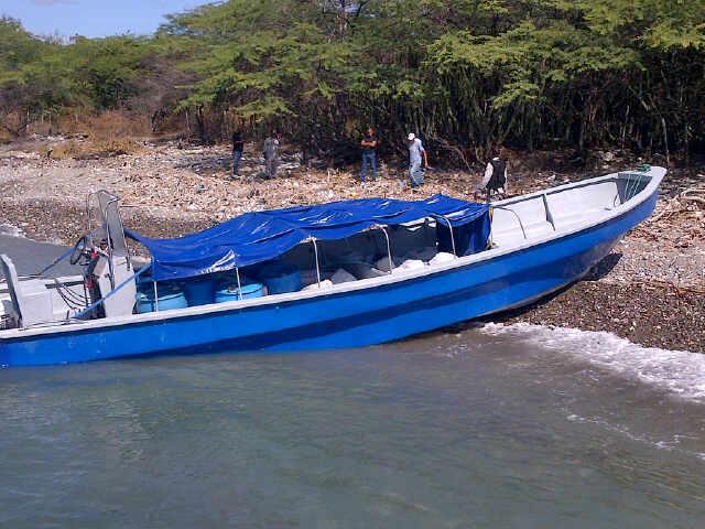 Capturan embarcación con 1,575 kilos de cocaína en Ocoa