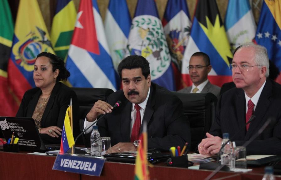 Maduro ratifica compromiso de Venezuela con ALBA y Petrocaribe