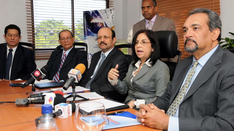 Gobierno financiará panaderías suplidoras del Desayuno Escolar