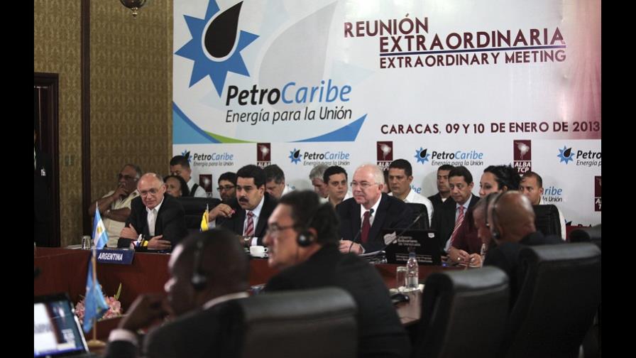 Países de Petrocaribe y ALBA buscan zona económica más allá del petróleo Países de Petrocaribe y ALBA buscan zona económica más allá del petróleo