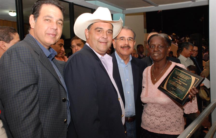 Danilo Medina inaugura la Feria Agropecuaria Nacional 2013