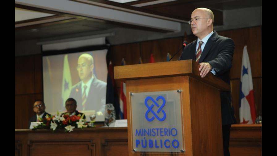 Procurador advierte solo jueces pueden autorizar intervenciones telefónicas Procurador advierte solo jueces pueden autorizar intervenciones telefónicas