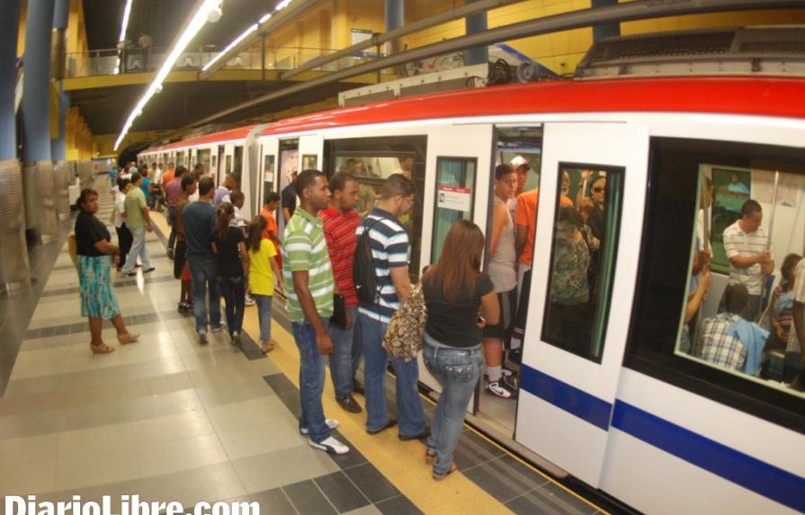 Los usuarios ven como bueno el servicio del Metro de Santo Domingo